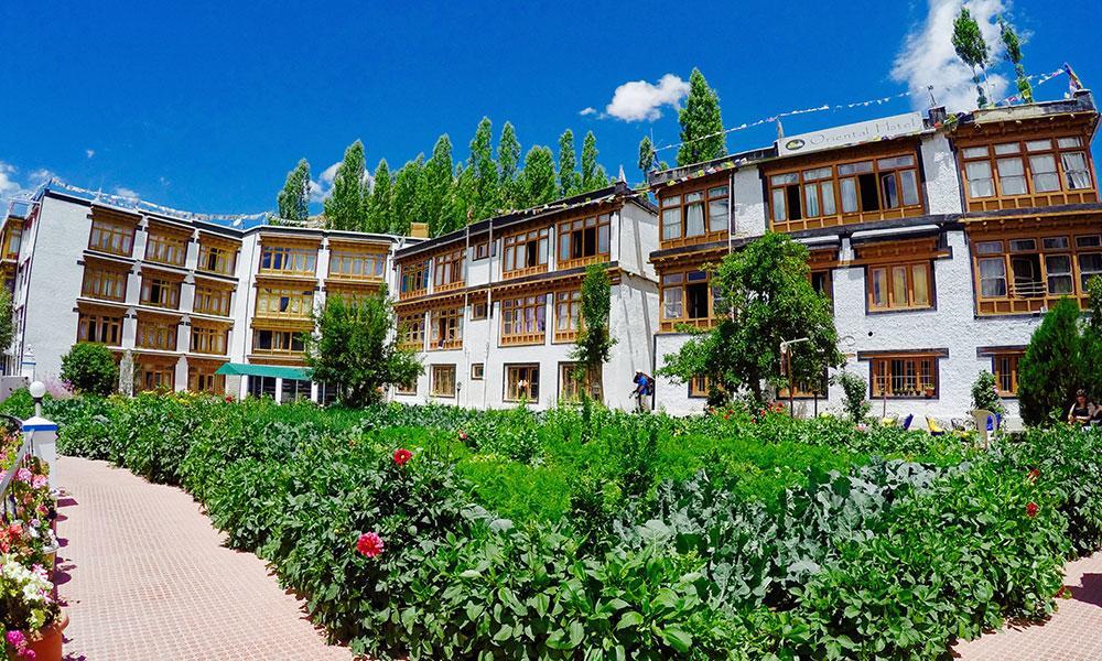 Oriental Hotel Leh Exteriör bild